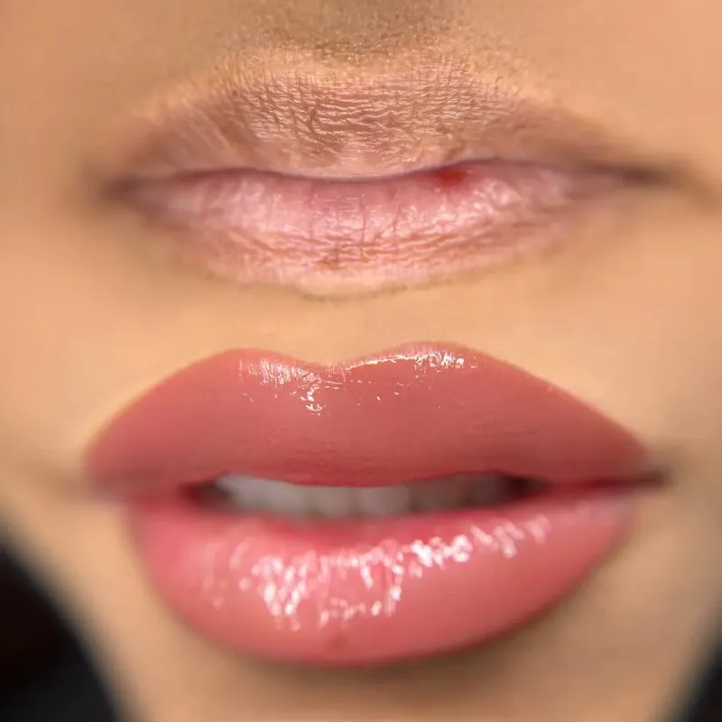 Permanent makeup lip blush